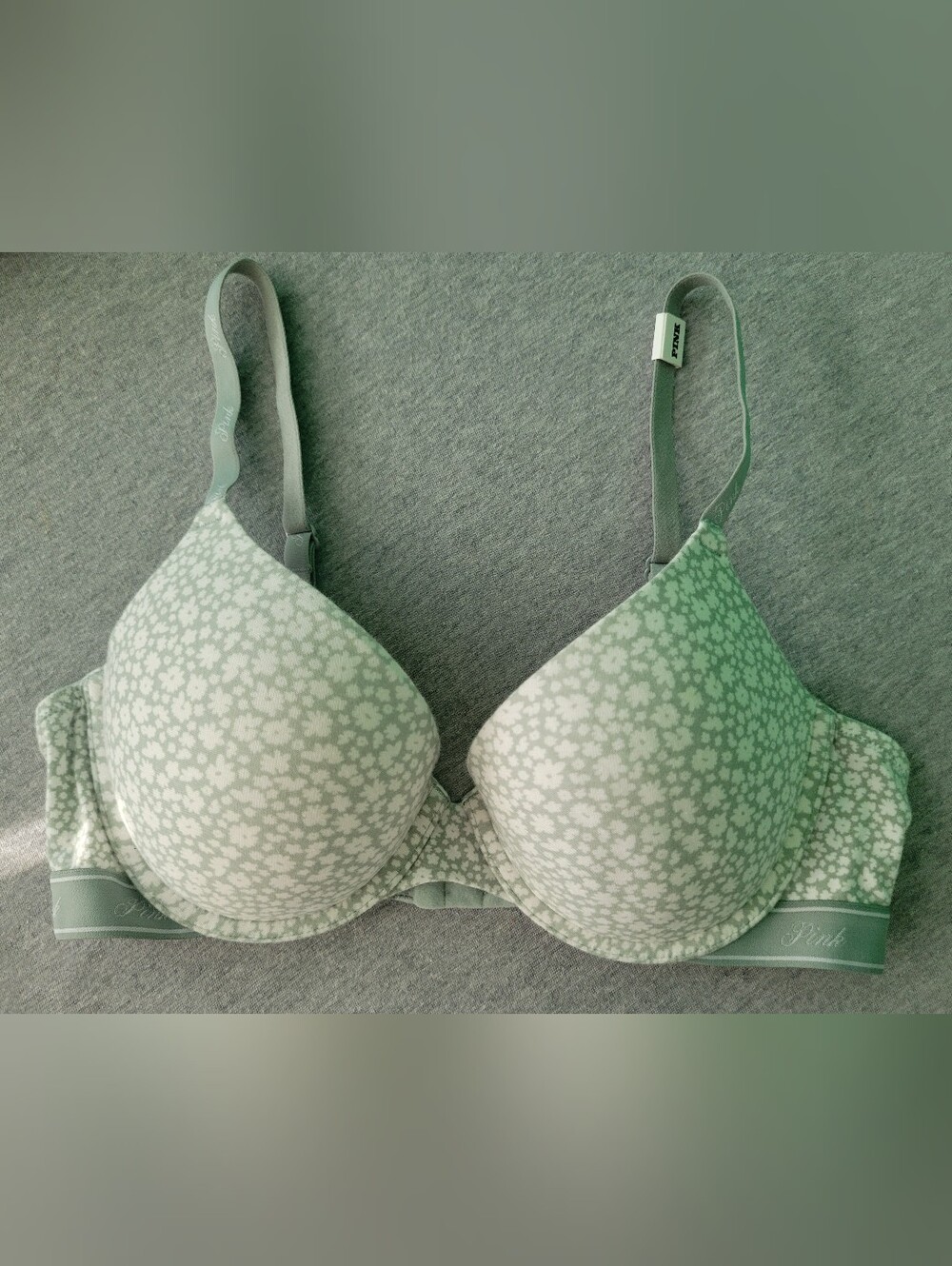 New PINK Victoria's Secret 34D Green Floral T-Shirt Bra Wear Everywhere Push Up